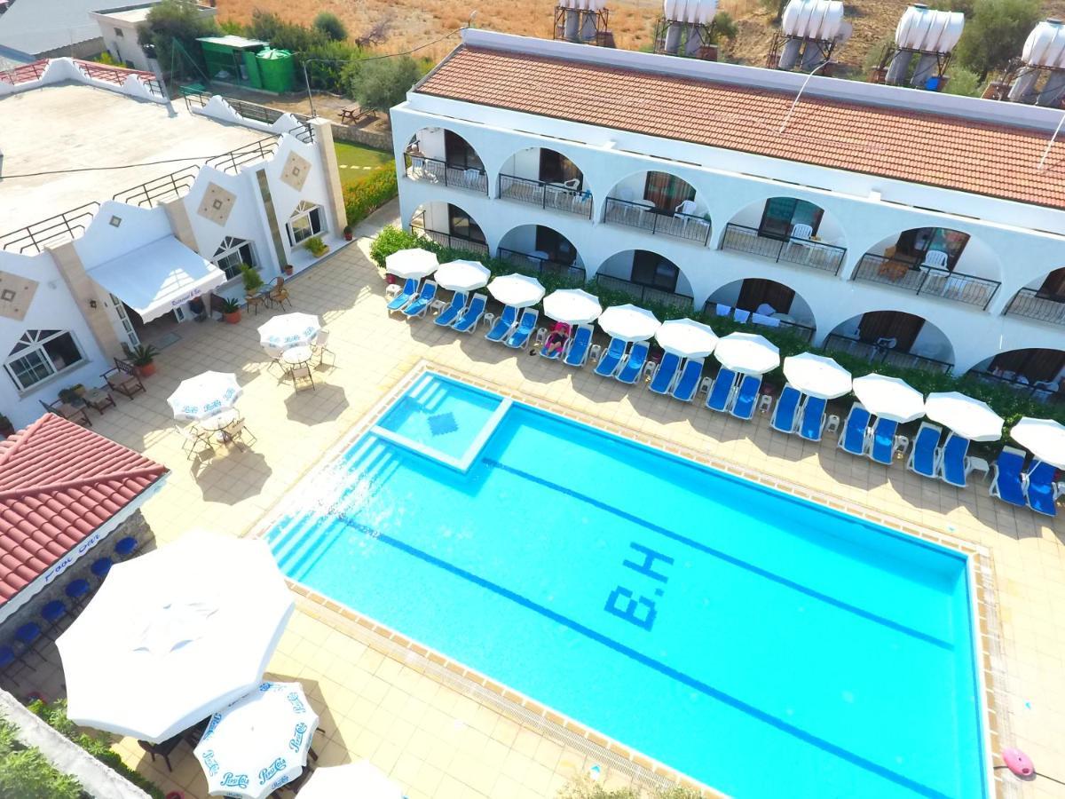 Bare Hill Holiday Apartments Krini Εξωτερικό φωτογραφία
