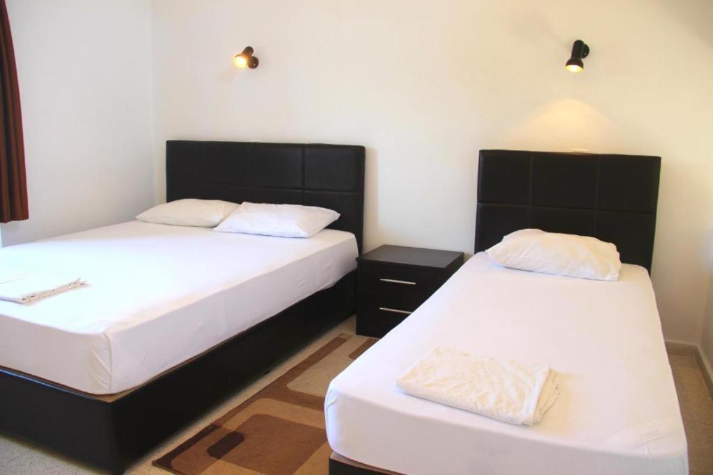 Bare Hill Holiday Apartments Krini Δωμάτιο φωτογραφία