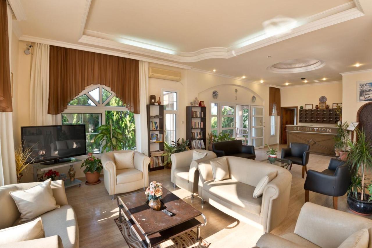 Bare Hill Holiday Apartments Krini Εξωτερικό φωτογραφία