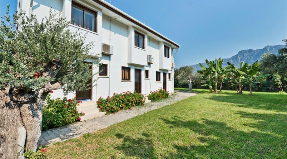 Bare Hill Holiday Apartments Krini Εξωτερικό φωτογραφία
